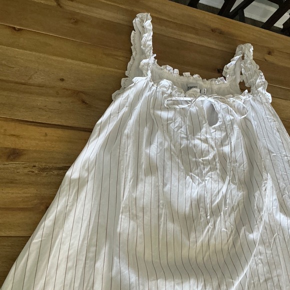 Princess Polly Swing Mini Dress Pinstripe Ruffle Off Shoulder Women's Size 10 - Picture 2 of 8